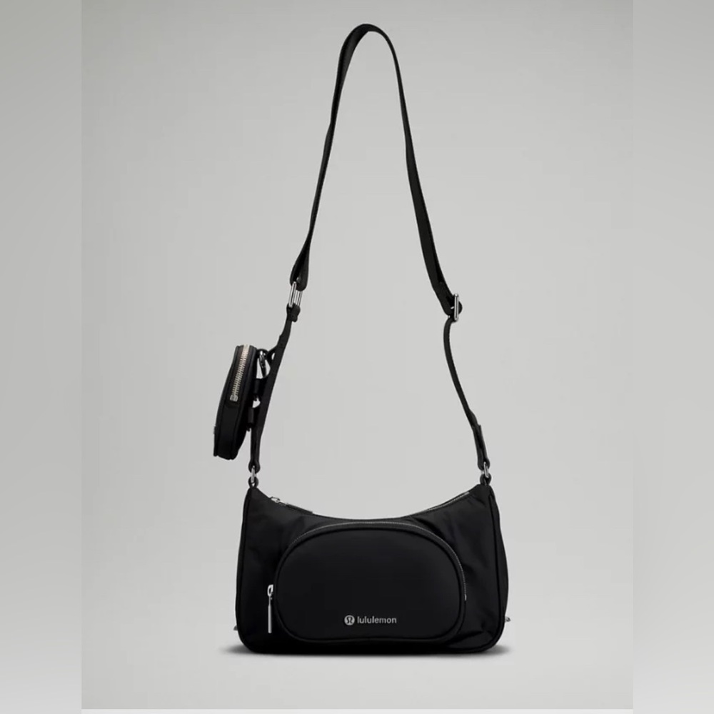 NWT Lululemon Athletica Crossbody with Nano Pouch 2L in Black